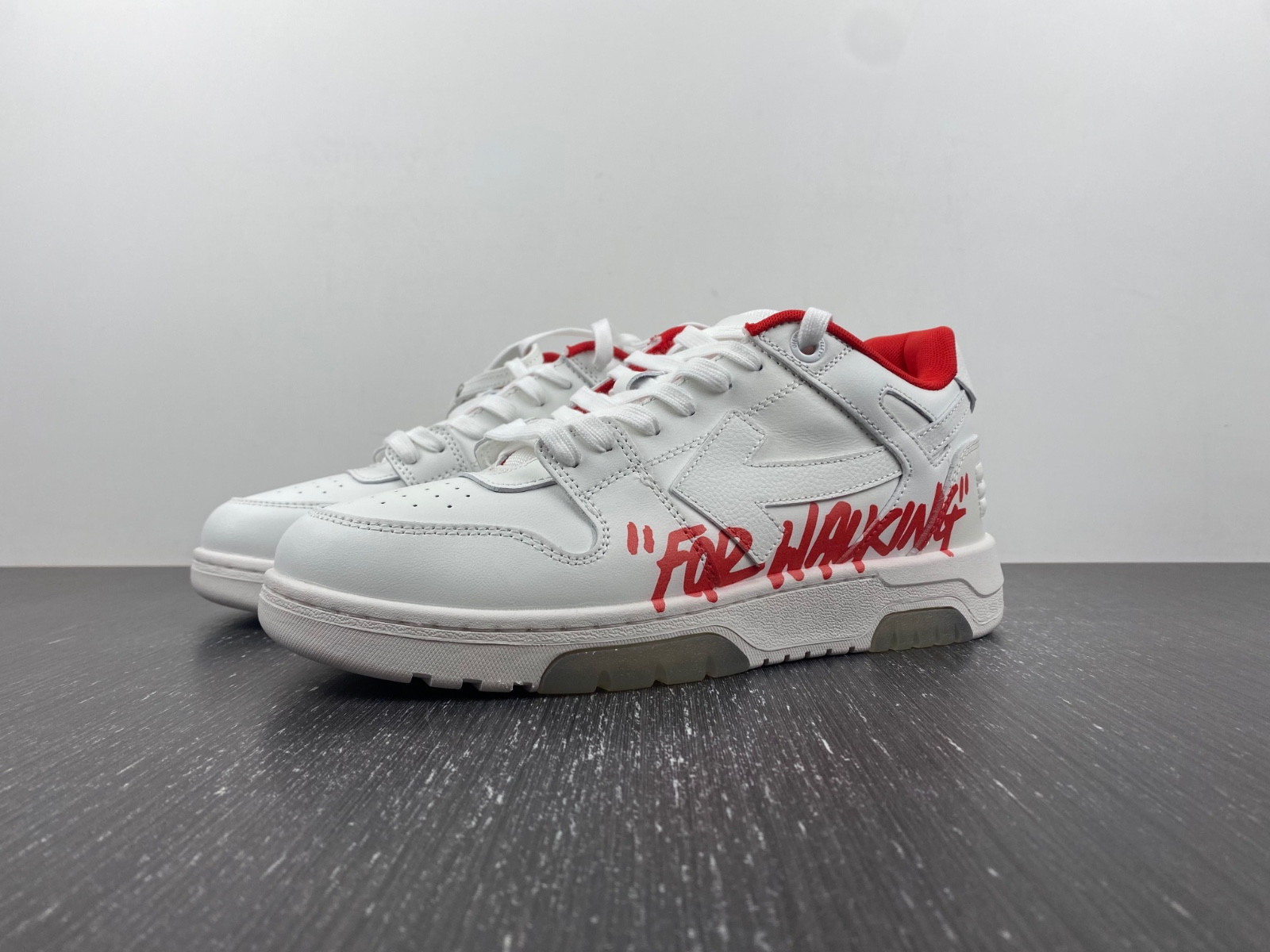 OF™ C/O VIRGIL ABLOH OUT OF OFFICE LOW-TOP LEATHER SNEAKERS ‘OOO“