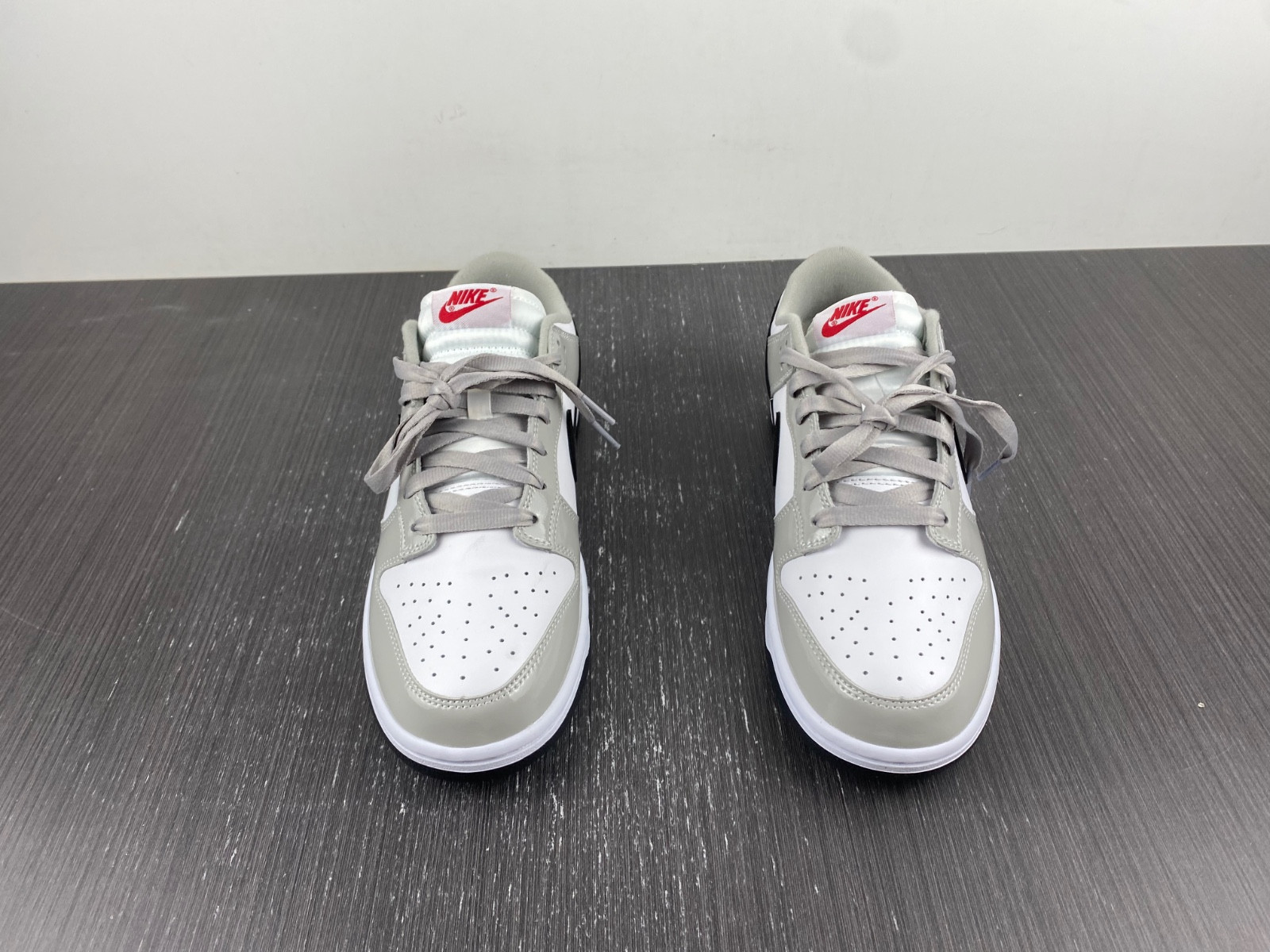 NIKE WMNS DUNK LOW 
