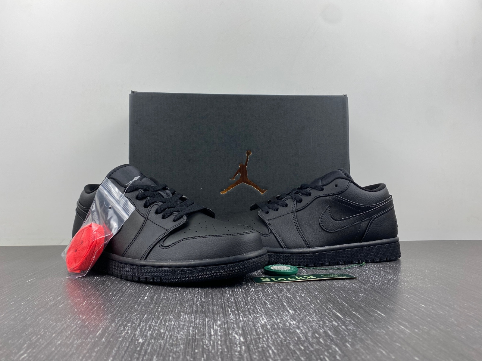 Air Jordan 1 Low 