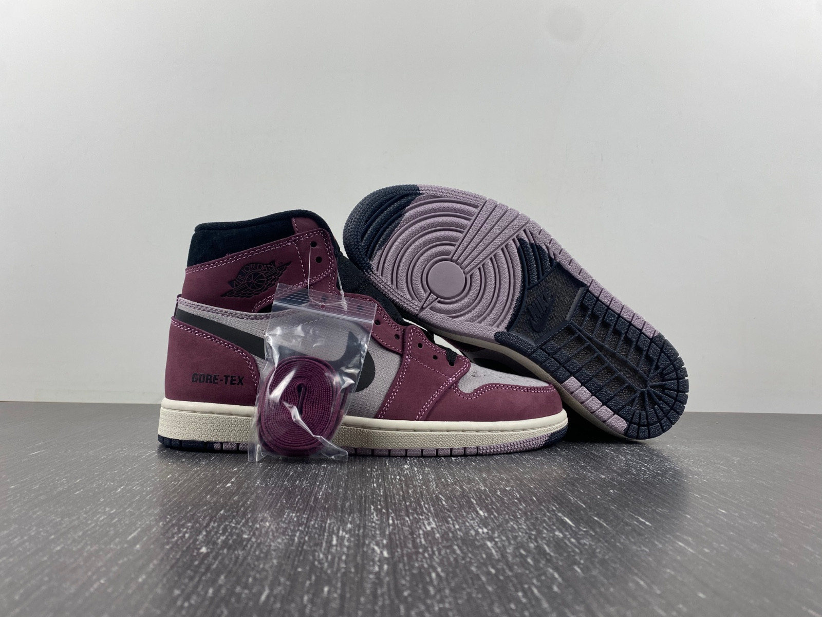 Air Jordan 1 High Element GTX ''Light Berry'' DB2889-500
