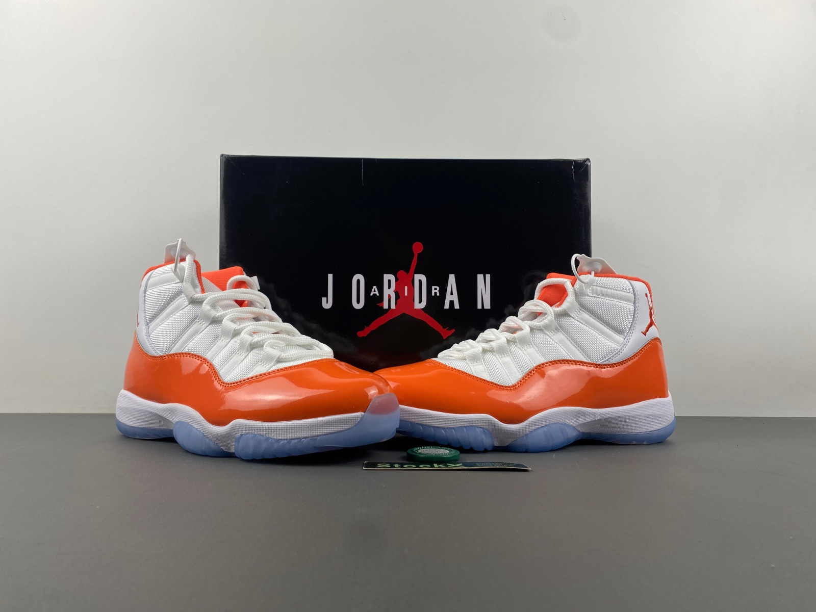 Air Jordan 11