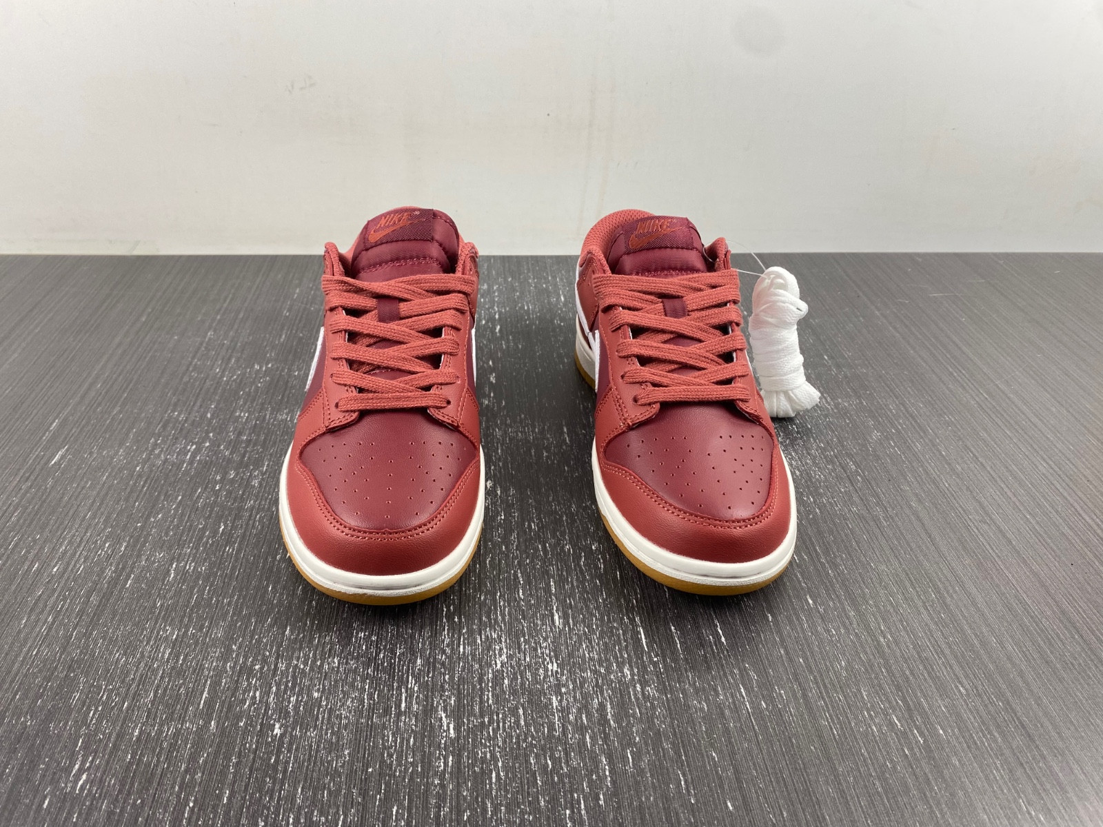 Nike Dunk Low WMNS Desert Berry DD1503-603