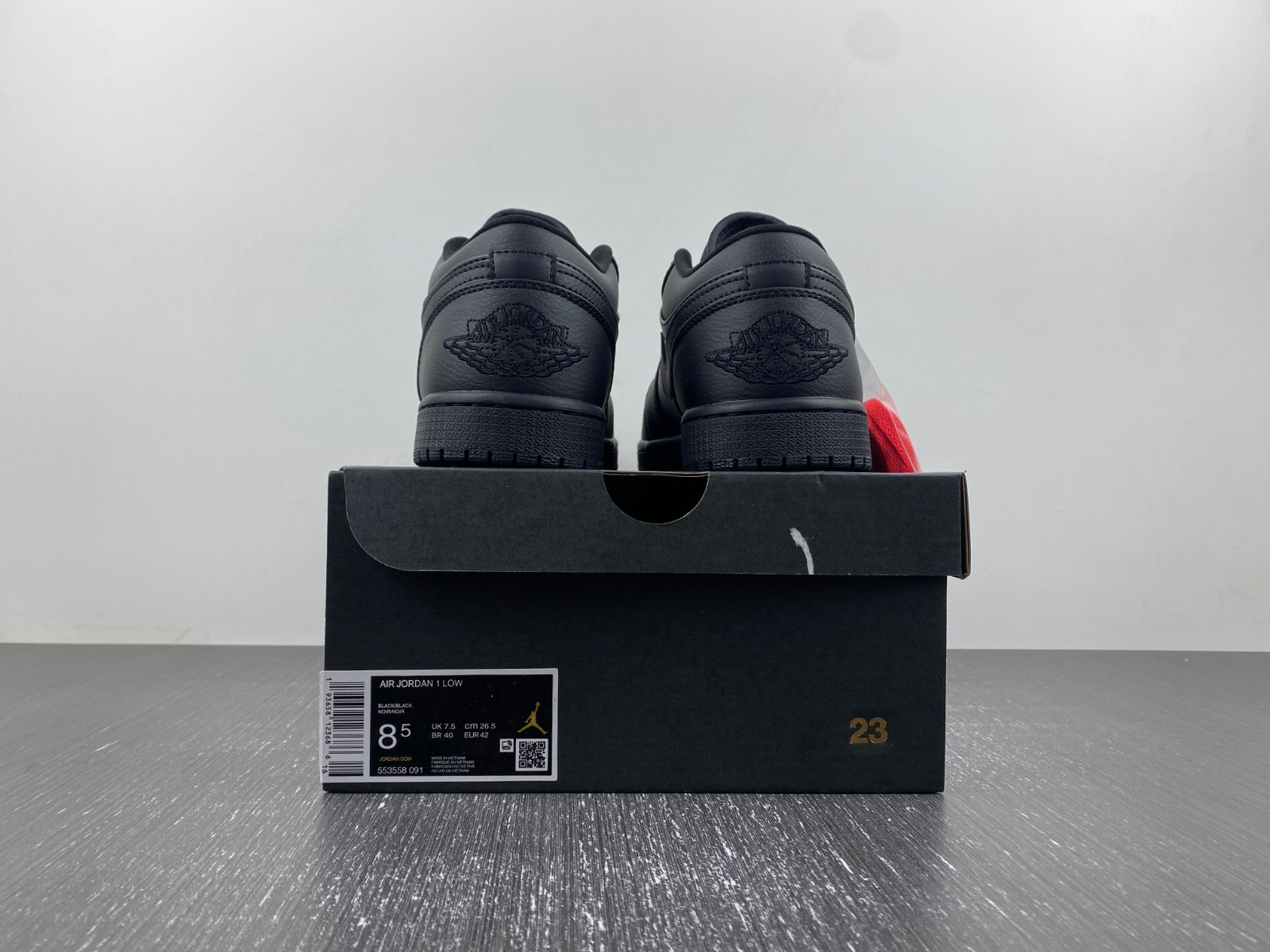 Air Jordan 1 Low 