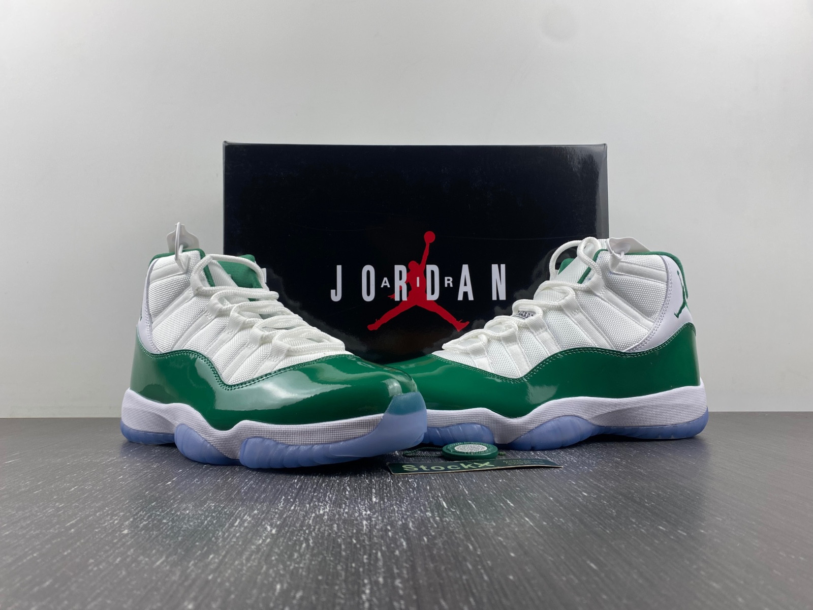 Air Jordan 11