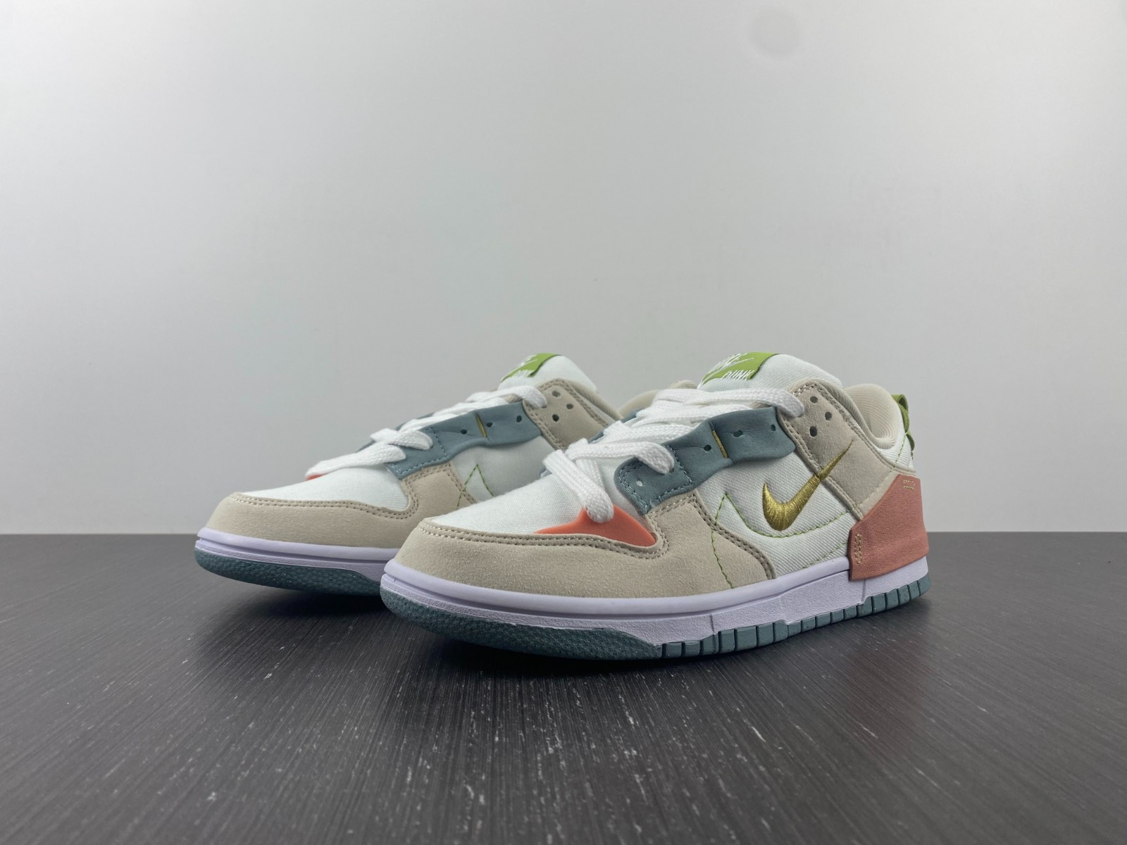 NIKE WMNS DUNK LOW DISRUPT 2 
