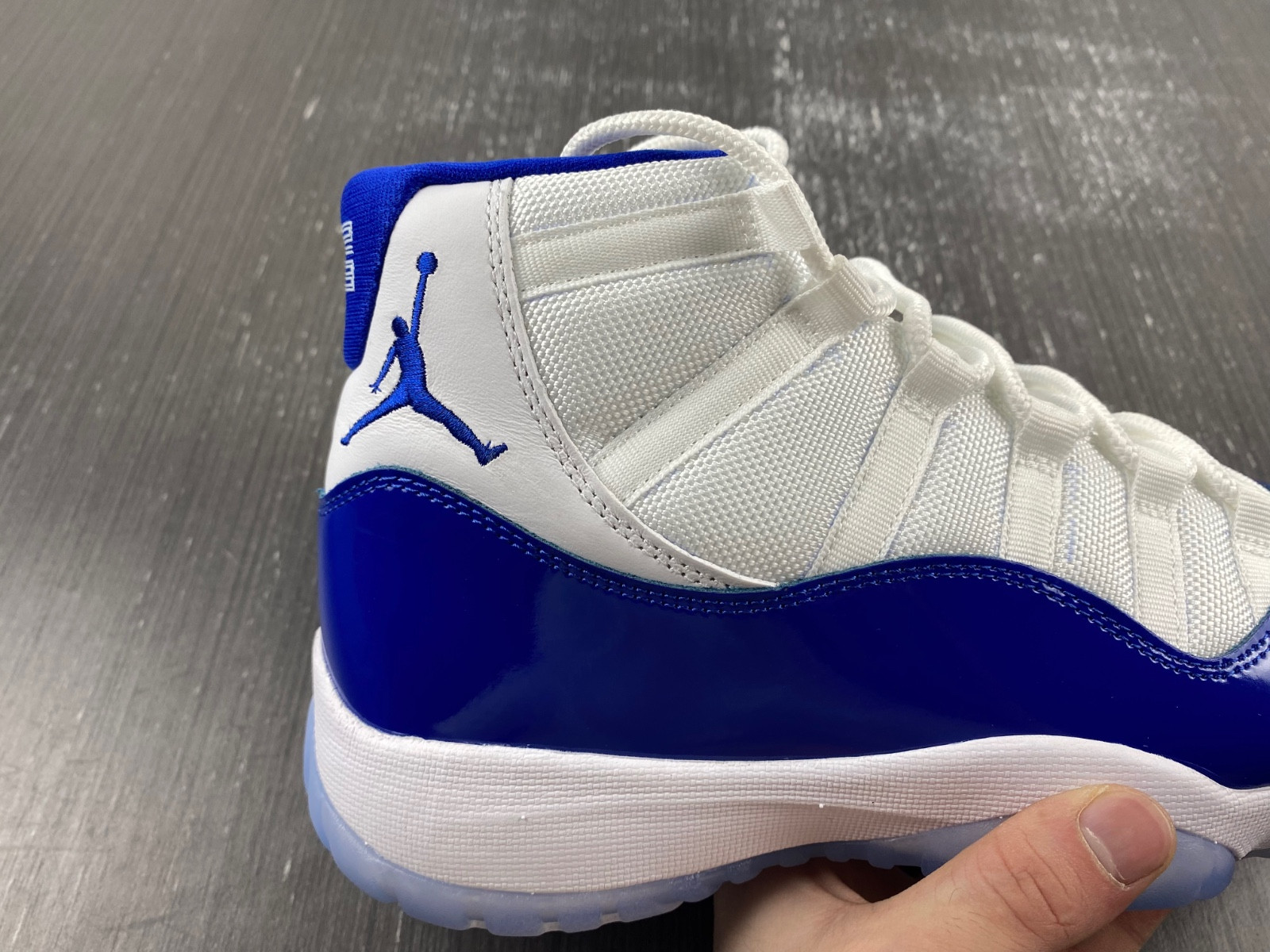 Air Jordan 11
