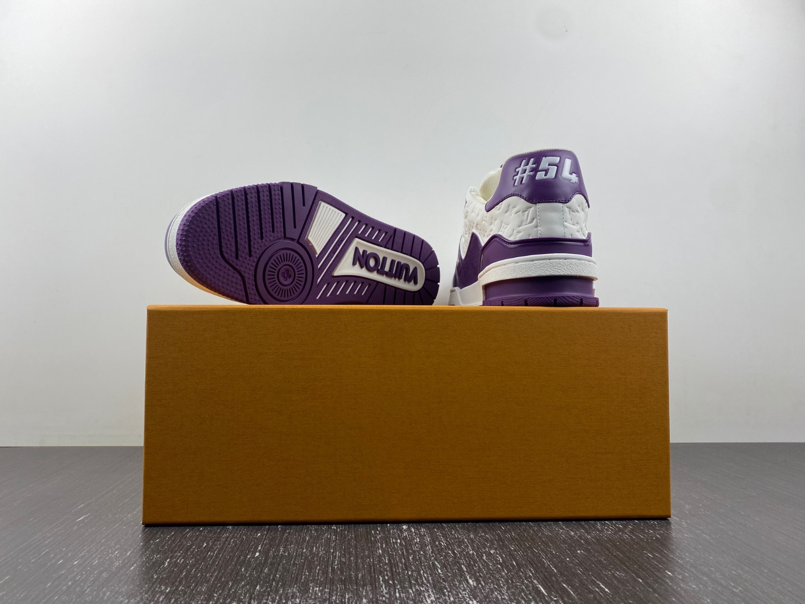LVT SNEAKERS