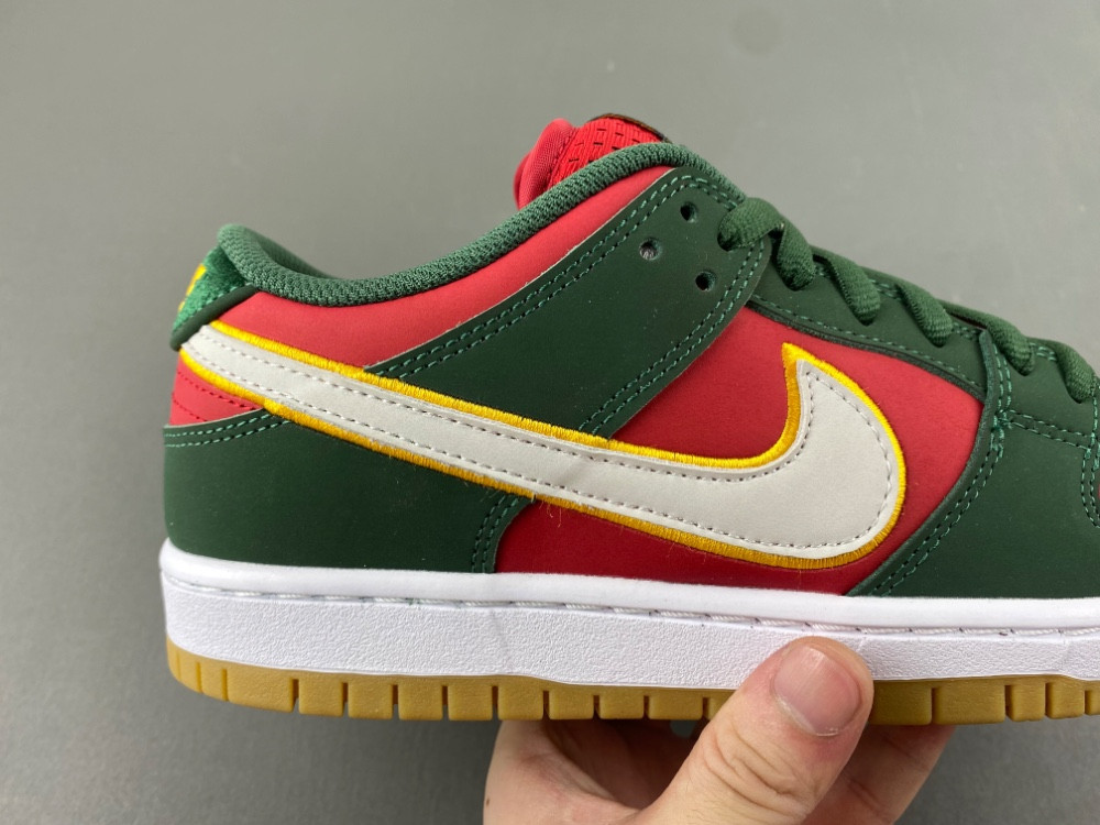Nike SB Dunk 