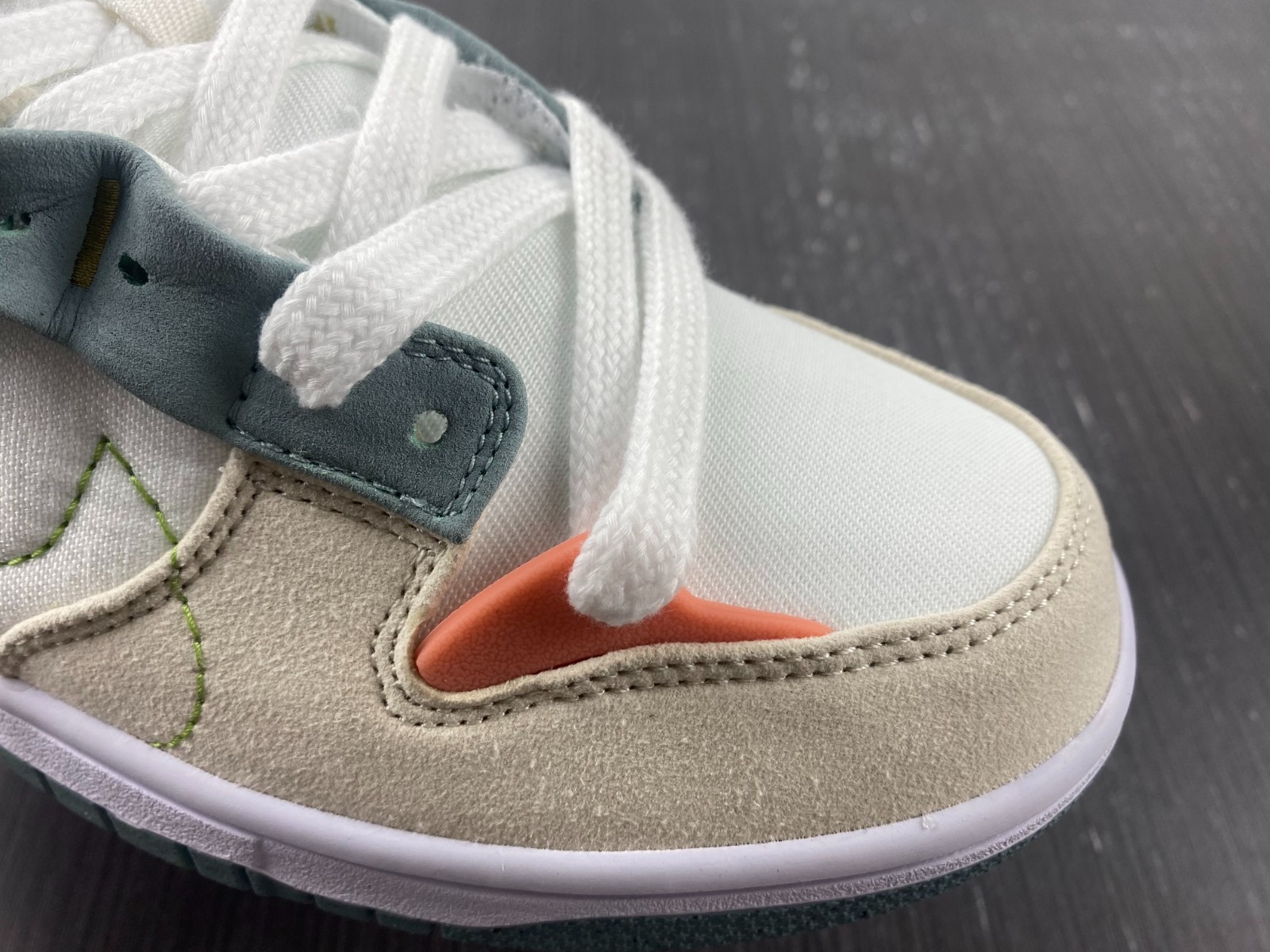 NIKE WMNS DUNK LOW DISRUPT 2 