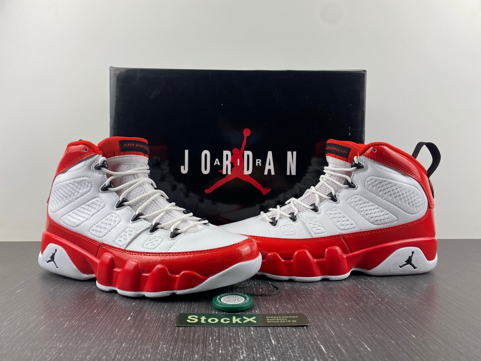 AIR JORDAN 9 RETRO 