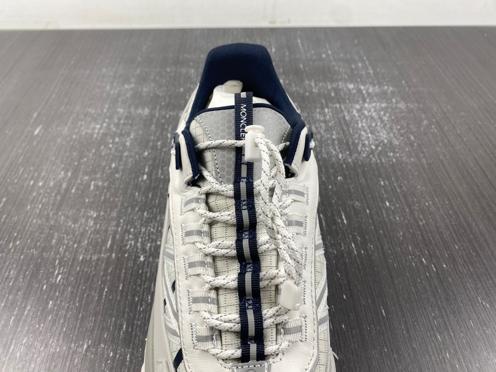 MONcler Trailgrip Gore-Tex