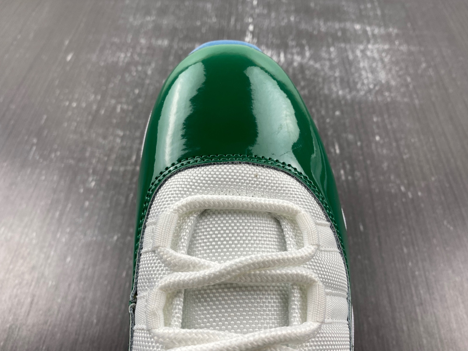 Air Jordan 11