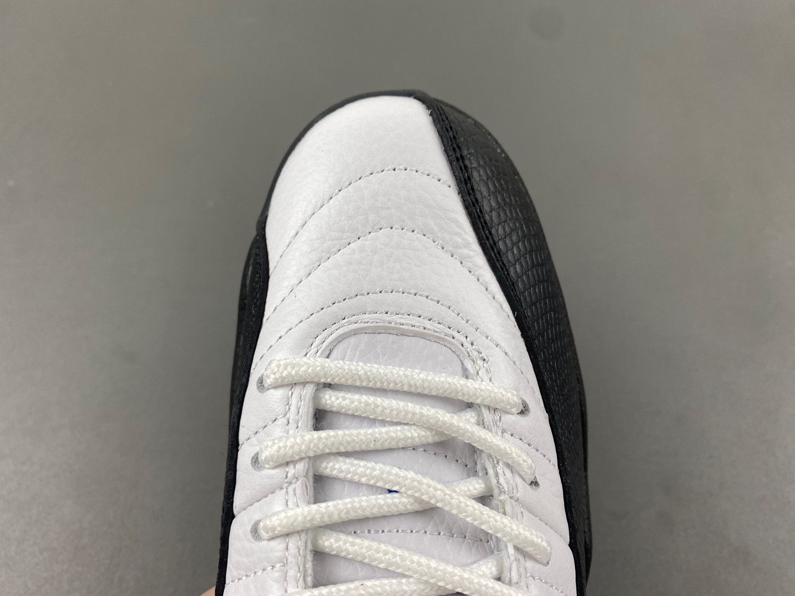 Air Jordan 12 Retro black and blue