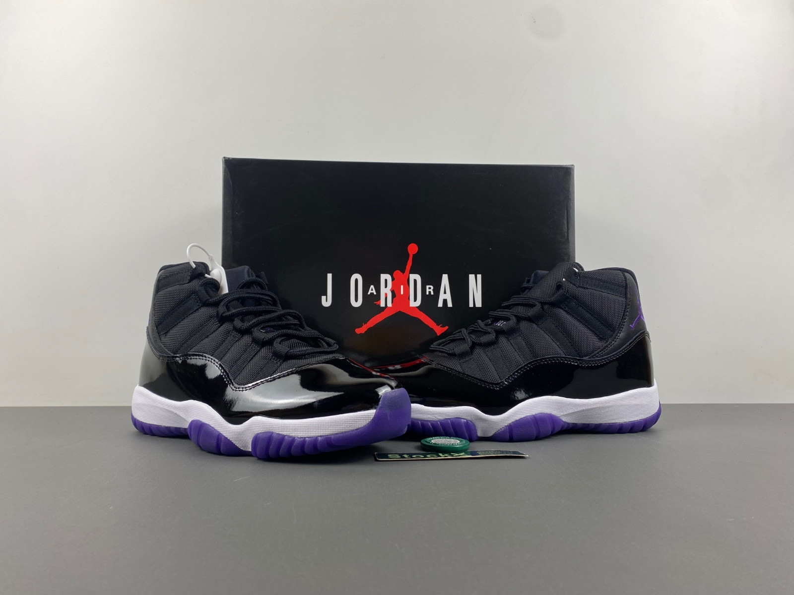 Air Jordan 11