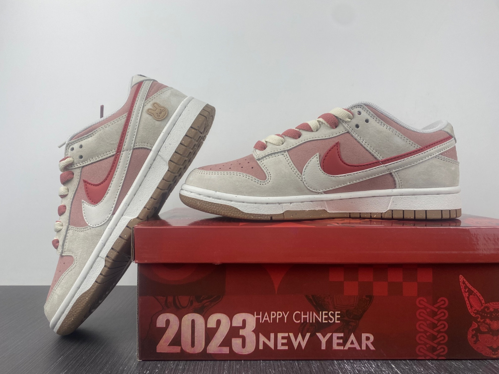 Nike Dunk Low SE DO9457-110