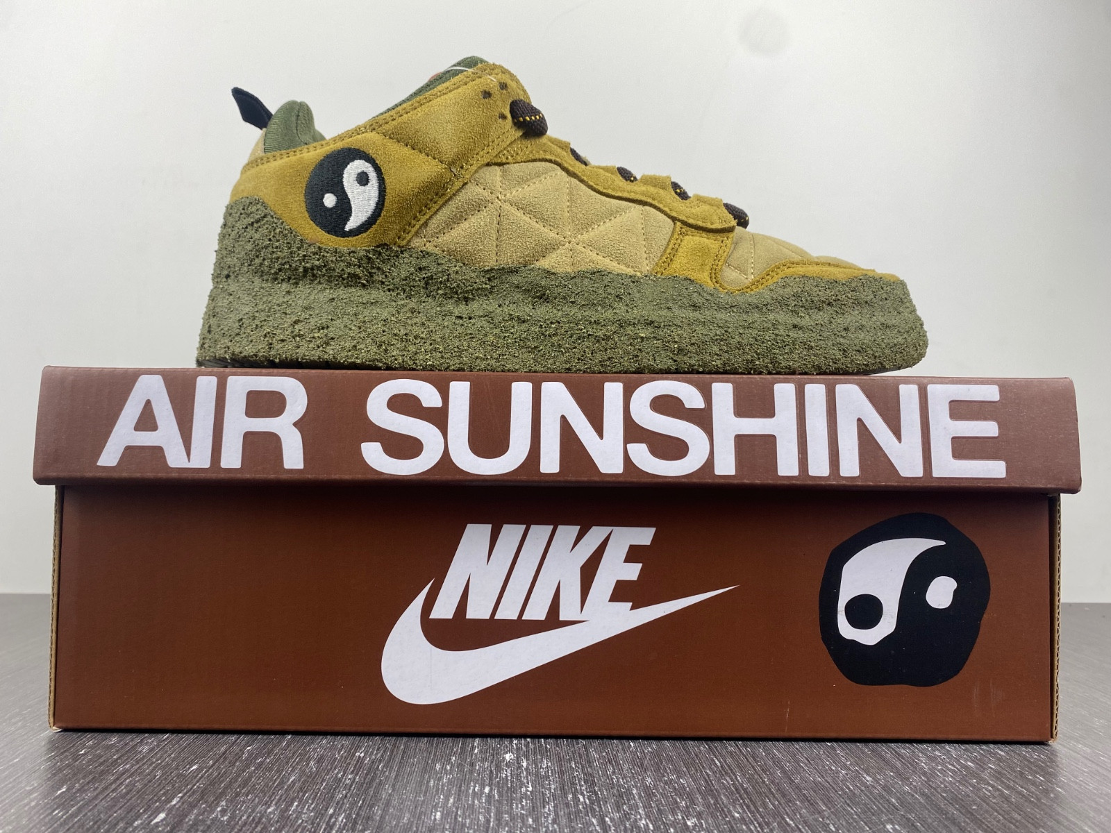 Nike CACTUS PLANT FLEA MARKET X DUNK LOW SP 