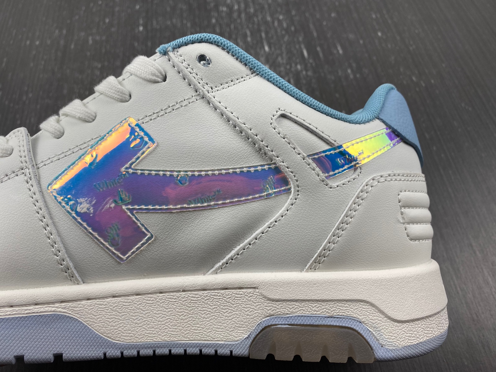 OF™ C/O VIRGIL ABLOH OUT OF OFFICE LOW-TOP LEATHER SNEAKERS ‘OOO“