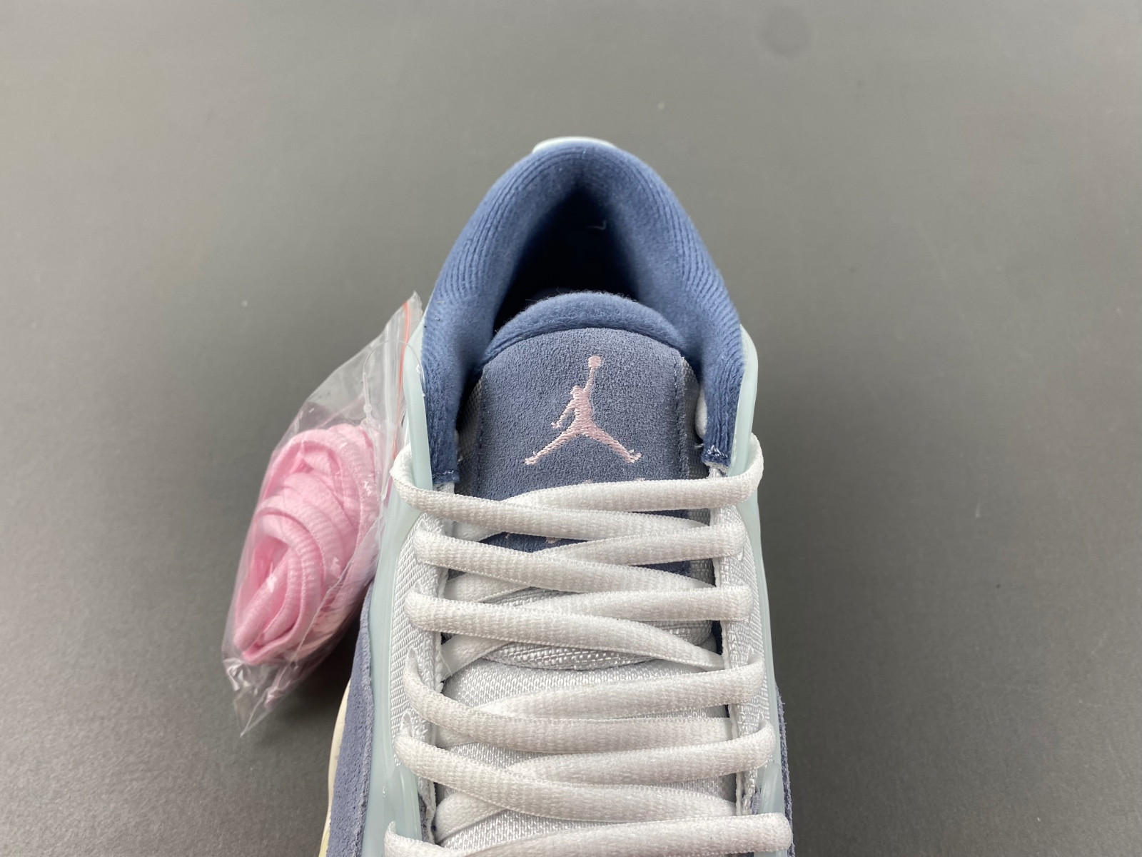 Air Jordan 4 RM Diffused Blue Ashen Slate FQ7939-101