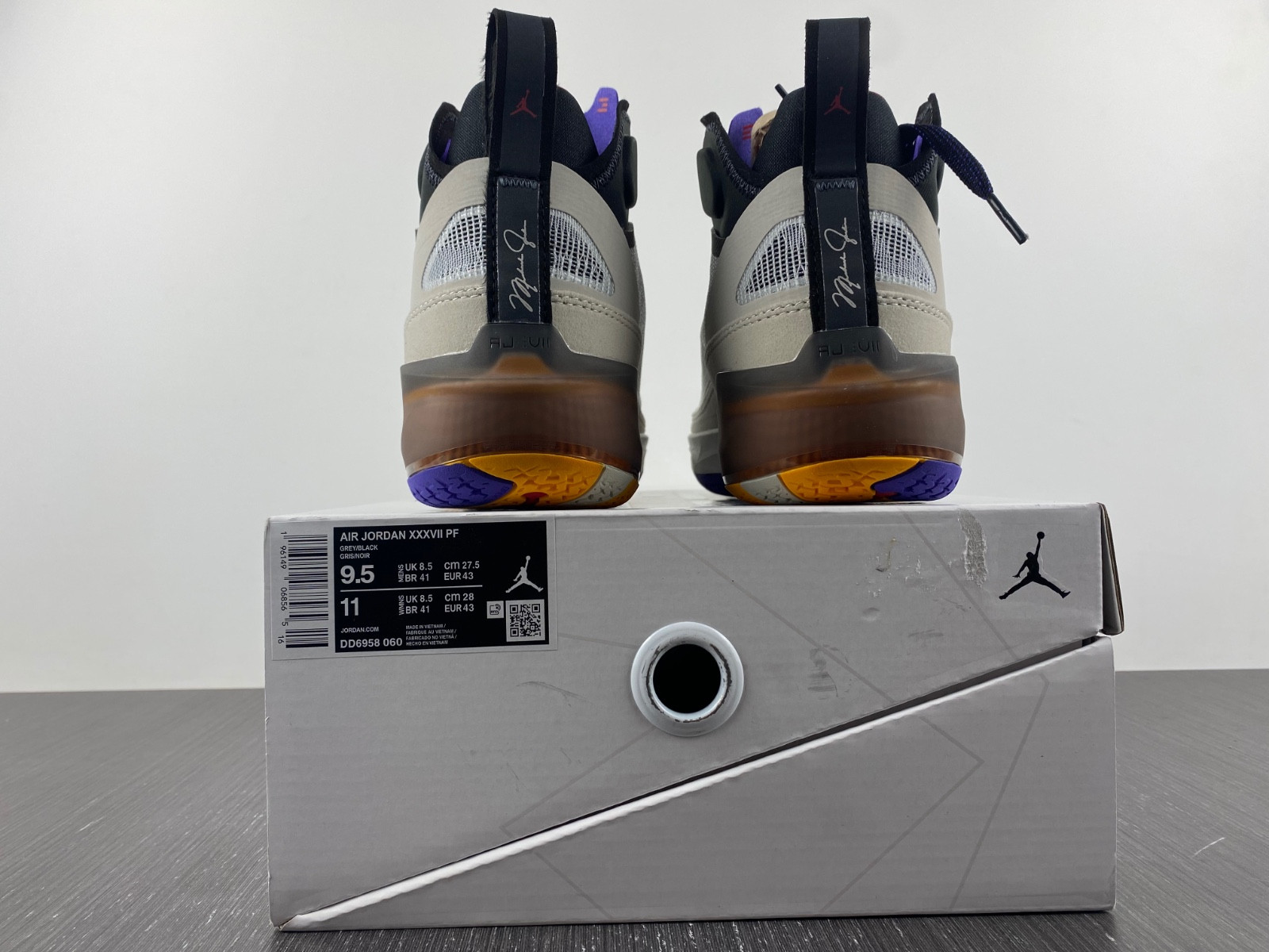 Air Jordan 37 “Beyond Borders” DD6958-060