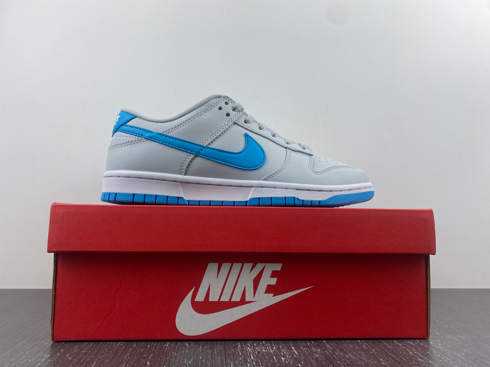Nike Dunk Low "Grey/Blue" DV0831-001