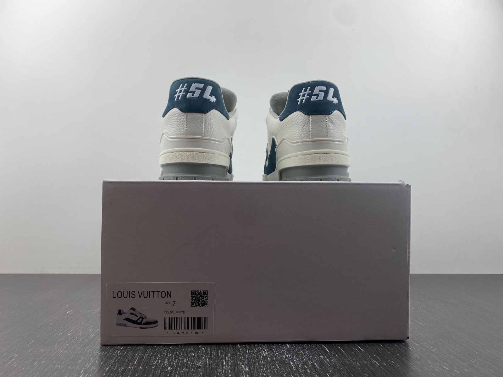 LVT SNEAKERS