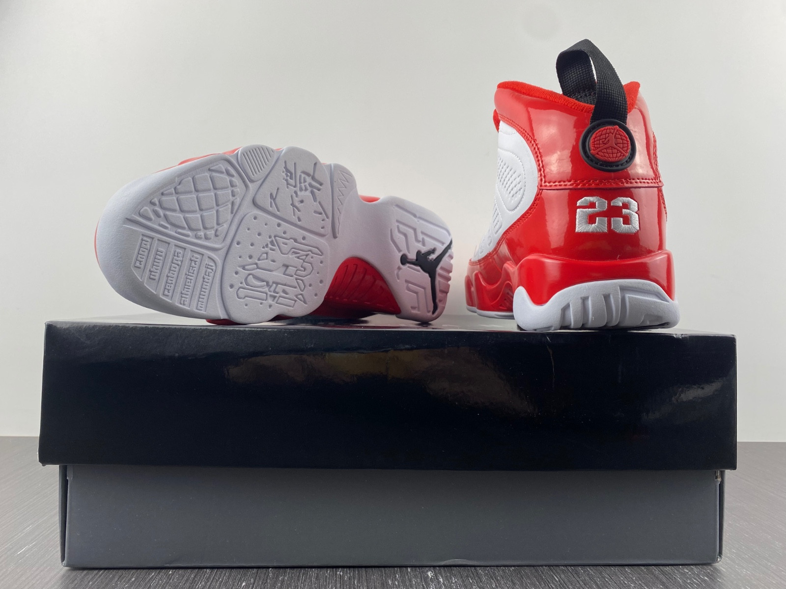 AIR JORDAN 9 RETRO 