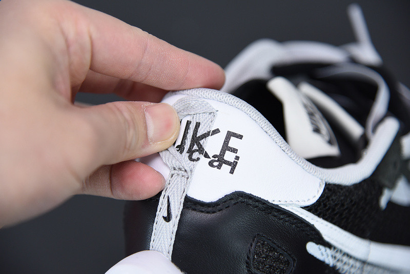 NIKE LDWAFFLE X SACAI BLACK WHITE CV1363-001