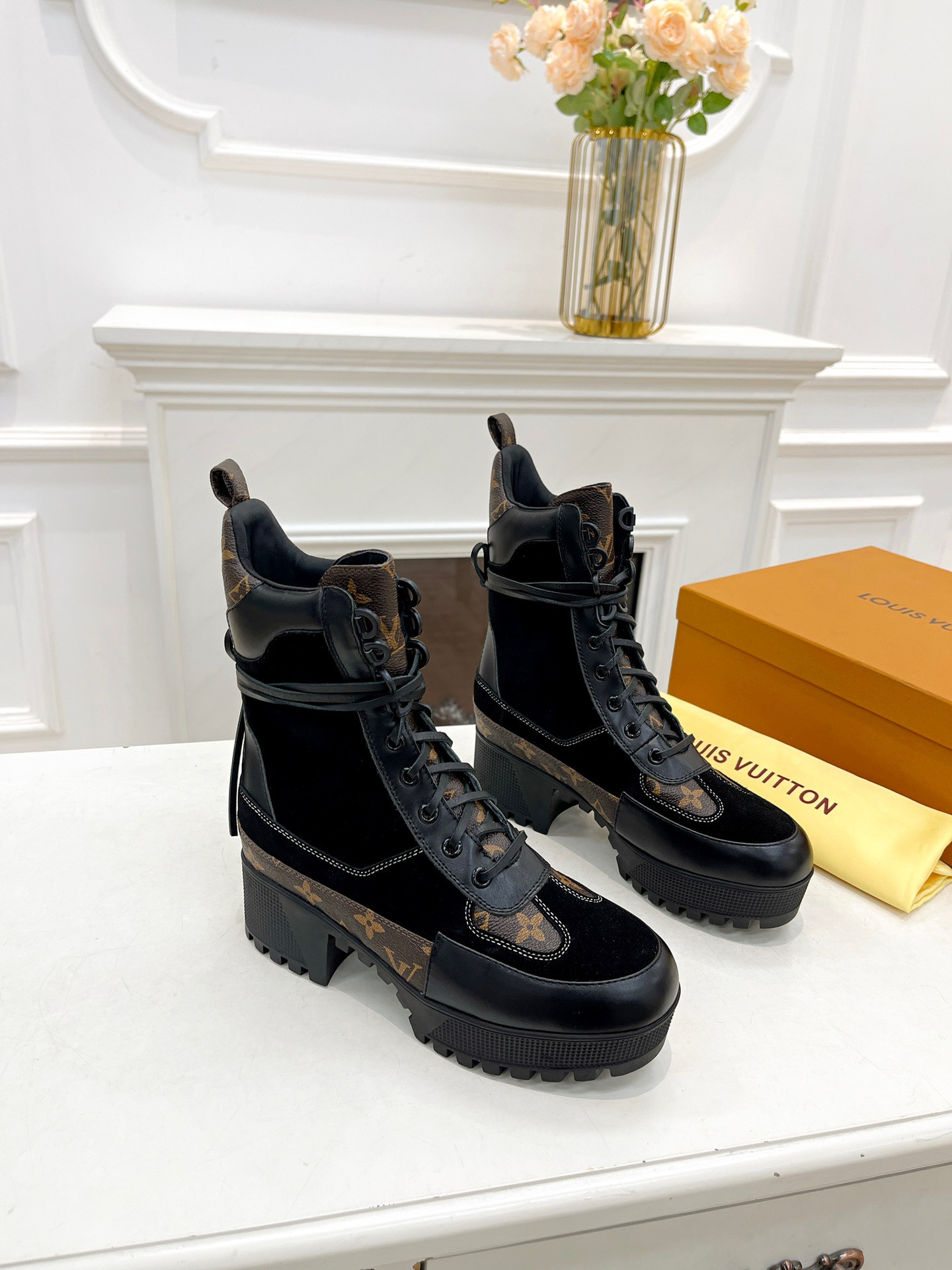 LVT BOOTS