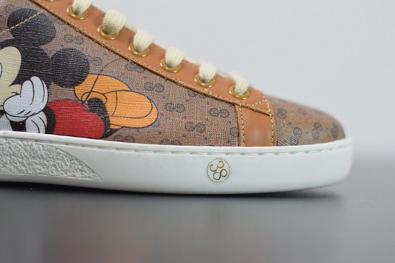 G*u*i ace embroidered low-top sneaker