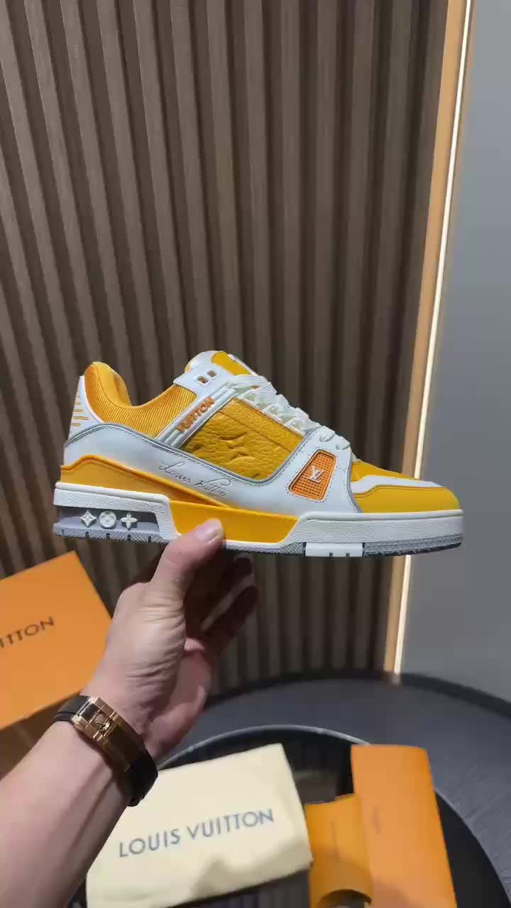 LVT SNEAKERS