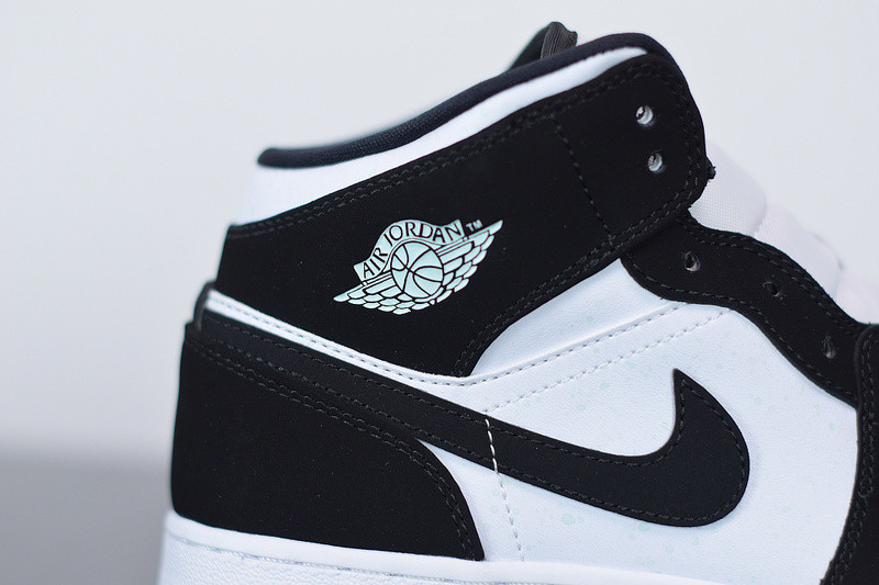 AIR JORDAN 1 MID SE GS 