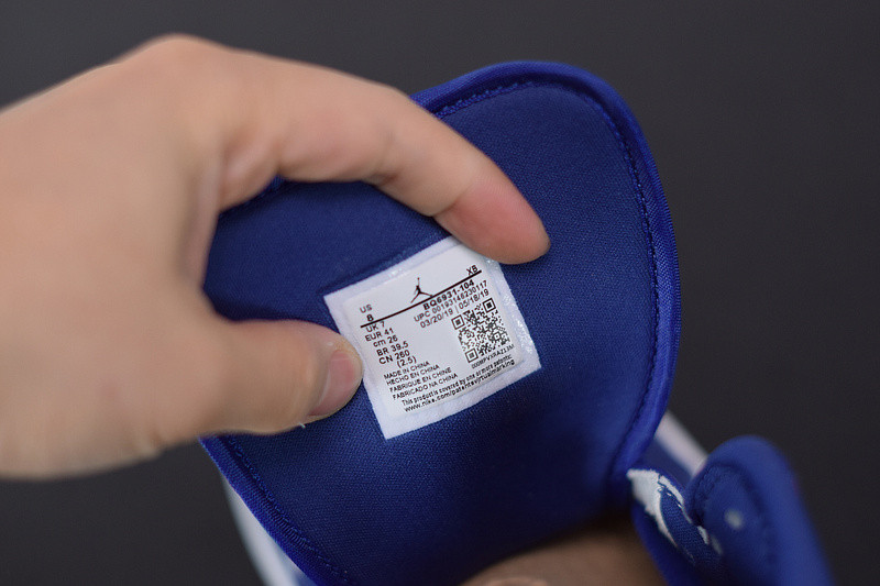 AIR JORDAN 1 MID GS 