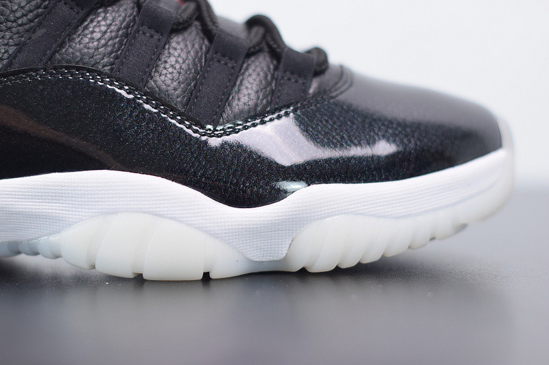 AIR JORDAN 11 RETRO "72-10" 378037-002