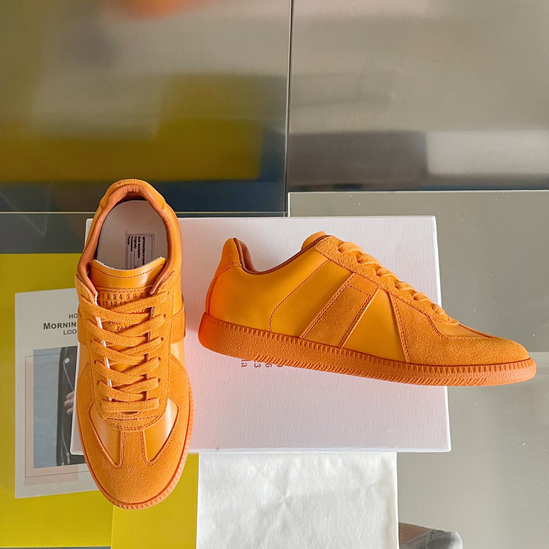 ma*s*n Ma*i*la sneaker