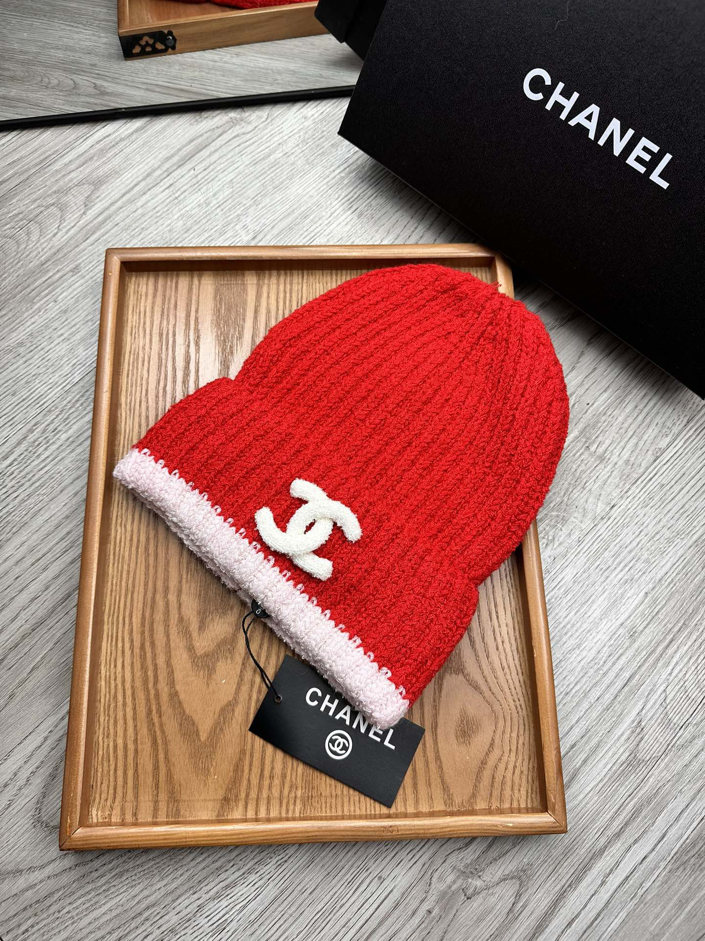 C Hat