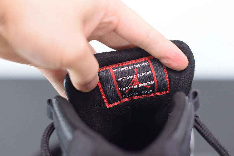 AIR JORDAN 11 RETRO "72-10" 378037-002