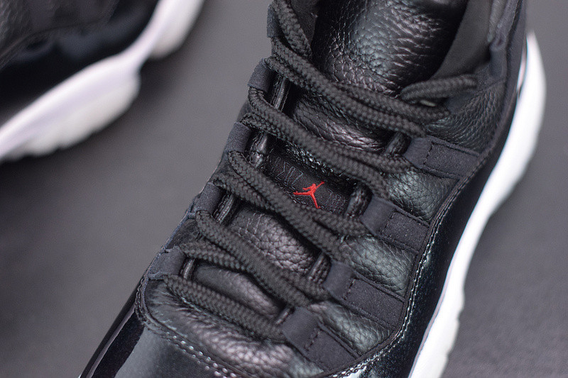 AIR JORDAN 11 RETRO "72-10" 378037-002