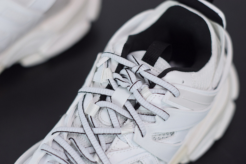 BC TRACK MULE CLEAR SOLE SNEAKERS 3.0 LED