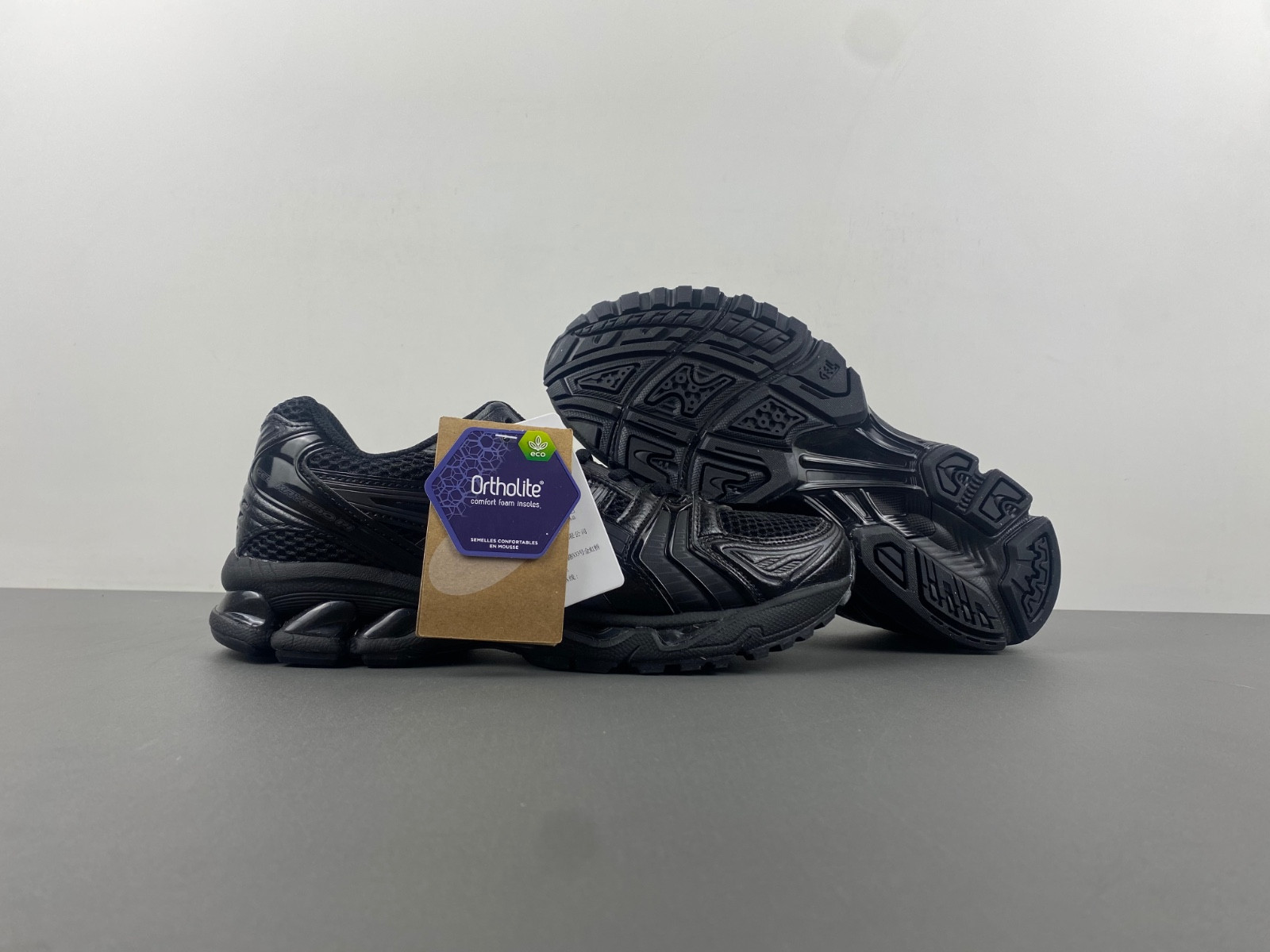 ASICS Gel Kayano 14 