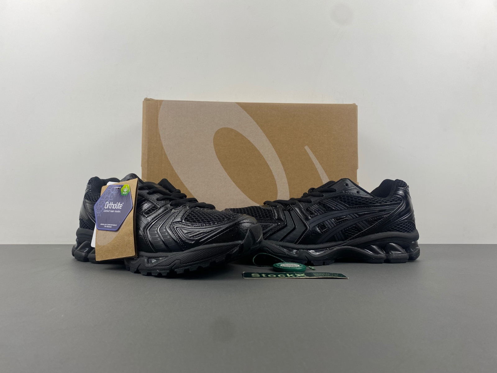 ASICS Gel Kayano 14 
