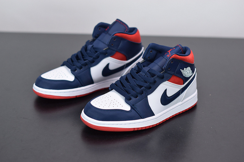 AIR JORDAN 1 MID SE 852542-104