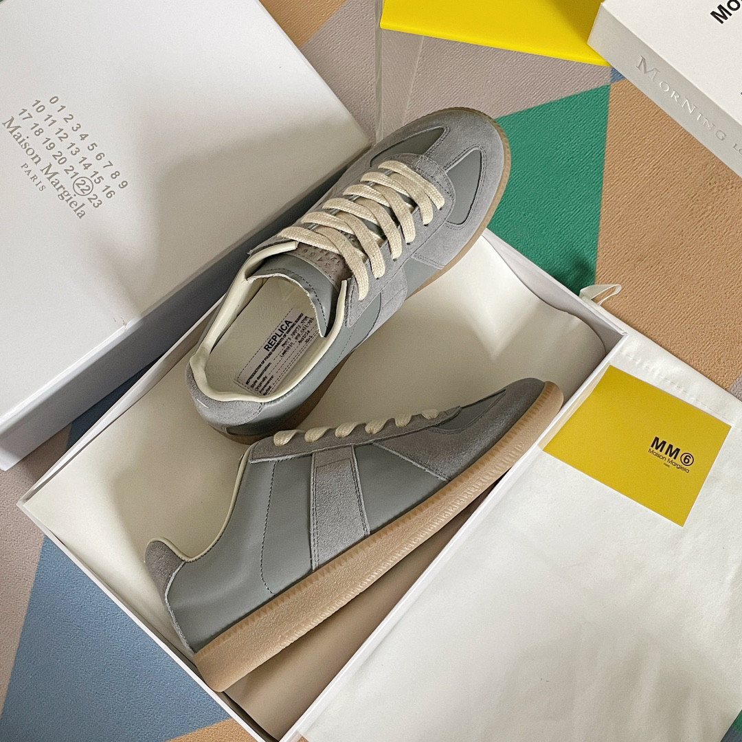 ma*s*n Ma*i*la sneaker