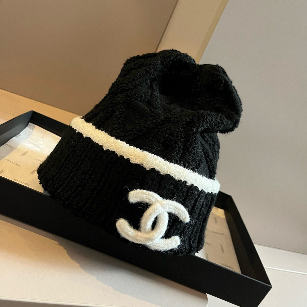 C Hat