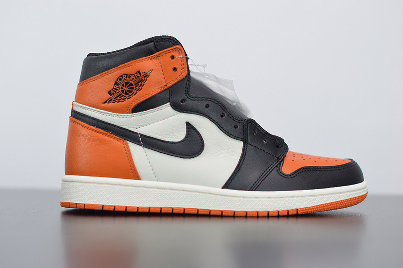 AIR JORDAN 1 RETRO HIGH OG "SHATTERED BACKBOARD" 555088-005