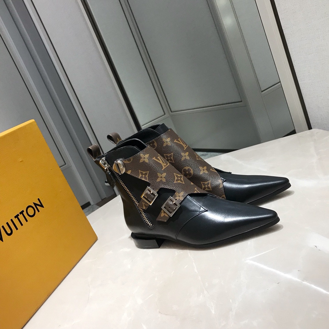 LVT BOOTS