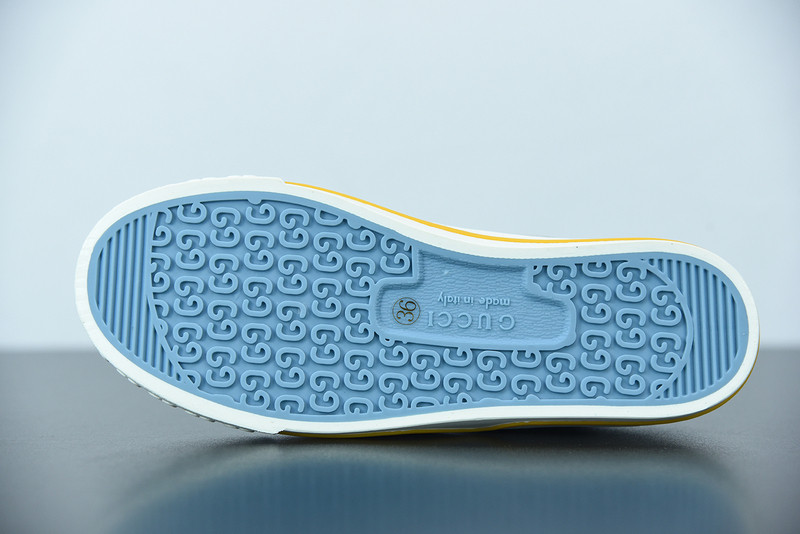 G*u*i sneaker