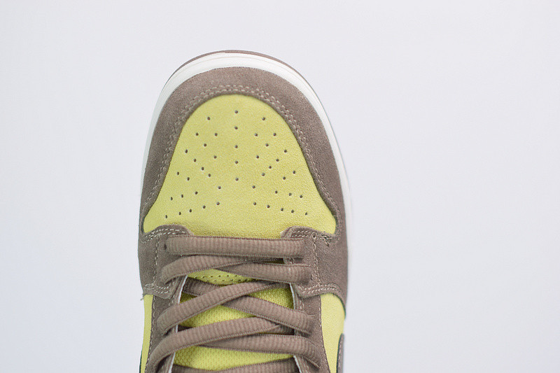 NIKE SB DUNK LOW BQ6817-700