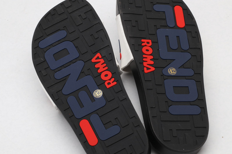 FENDI SLIDE