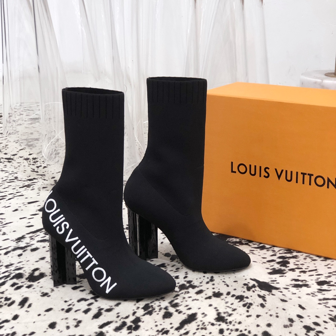 LVT BOOTS
