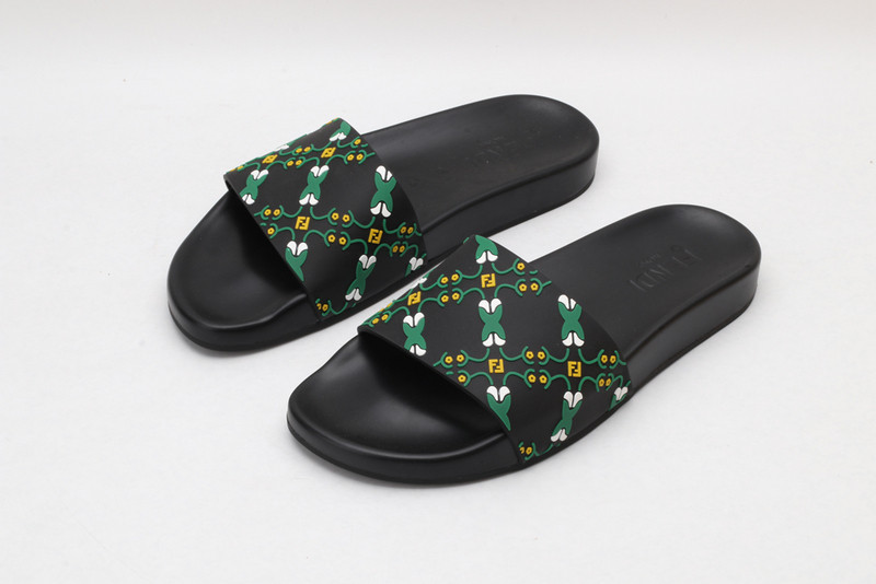 FENDI SLIDE